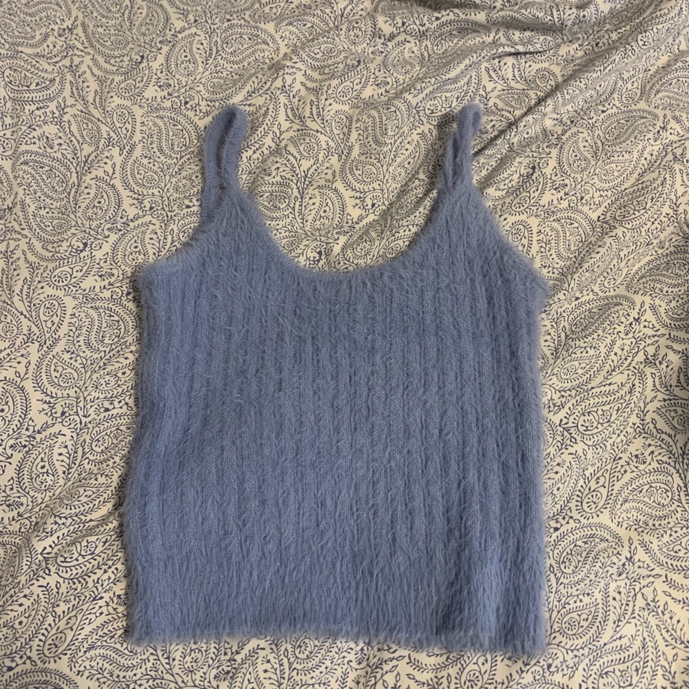 Fuzzy blue tank
